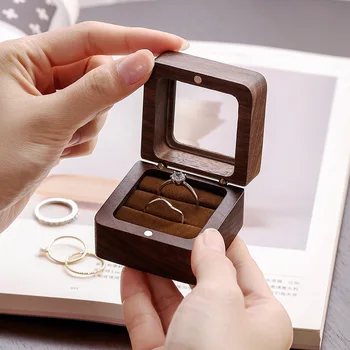 OIMG נייד אגוז עץ טבעת, עגיל תיבת תכשיטים קטנים מקרה מתאים לאחסון תכשיטים שאתה לוקח לפני ללכת לישון