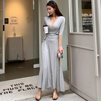 V-צוואר גומי Collocation גומי השמלה 2021 חוש עיצוב קיץ סקסי, רזה הרזיה שקית ירך החצאית הארוכה