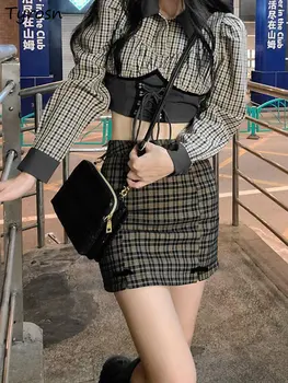 חולצות קבוצות נשים עיצוב Slim סקסי קצוץ אופנה התחבושת רטרו משבצות חצאיות מיני קוריאנית סגנון מתוק פנאי חם בנות אביב